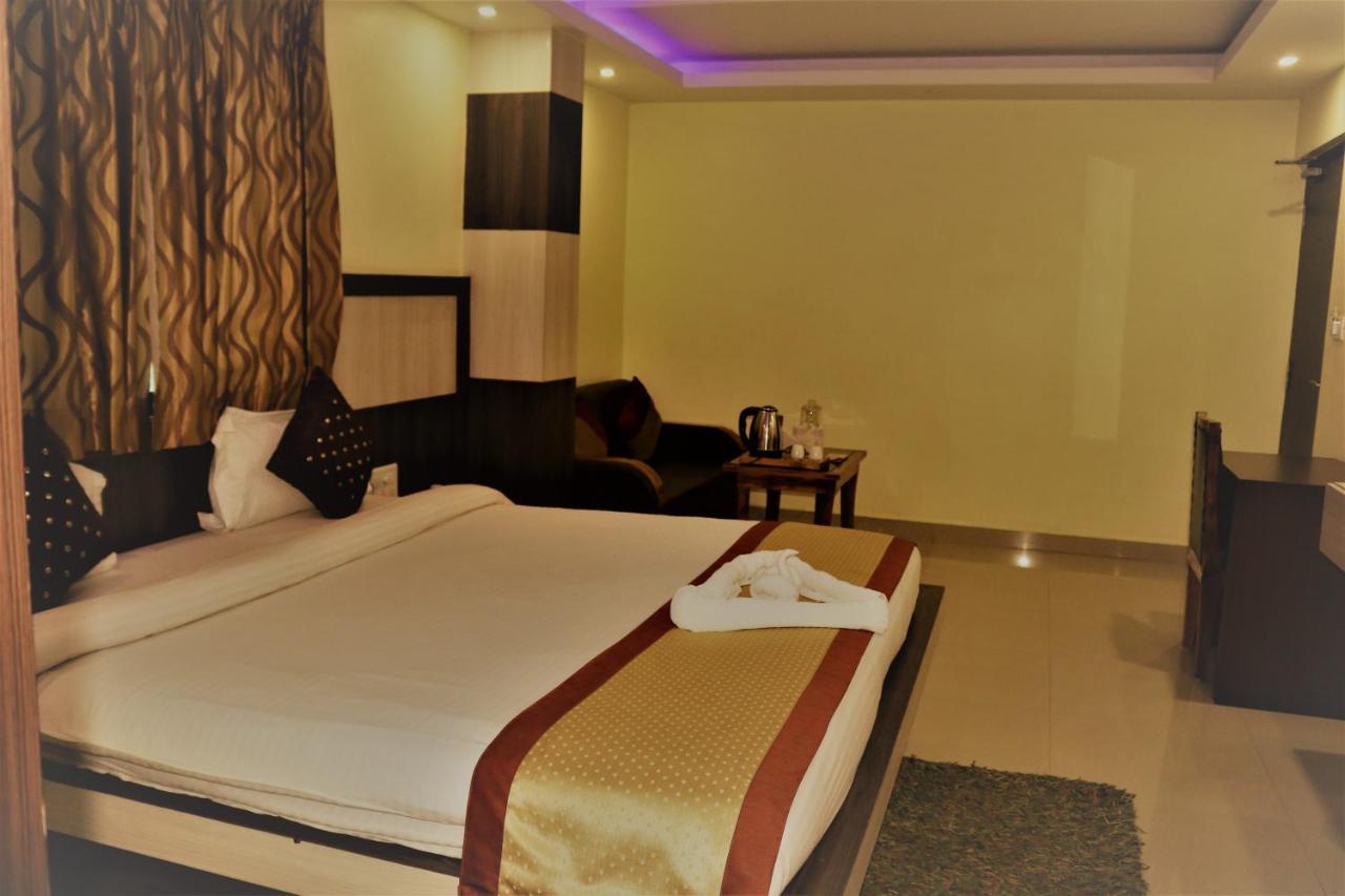 Hotel Vaishnavi Heights Aurangabad  Exterior foto
