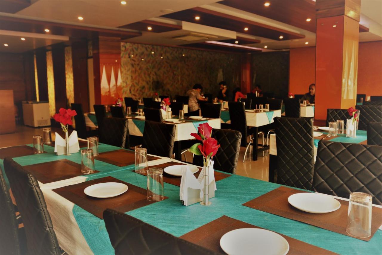 Hotel Vaishnavi Heights Aurangabad  Exterior foto